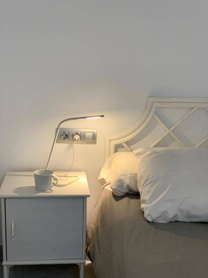 Apartment El Cine Roses