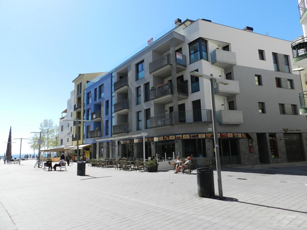 El Cine Apartament Roses